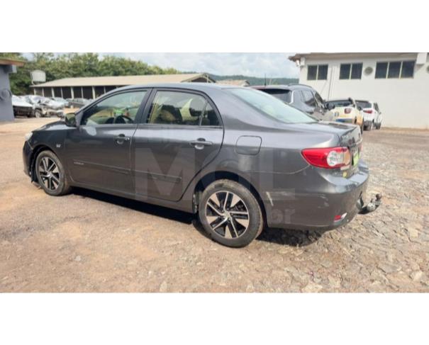 Foto de ITAÚNA/MG - TOYOTA/COROLLA XEI 2.0 FLEX - ANO: 2011/2011 - B1041