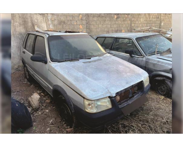 Foto de ARAGUAPAZ/GO - Lote com 04 motos e 1 carro - SUCATAS PARA DESTRUIÇÃO