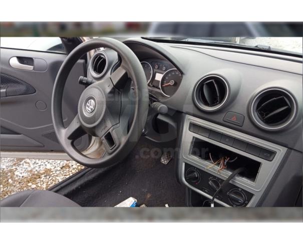 Foto de ITAÚNA/MG - Sucata de VOLKSWAGEN Gol City MB 