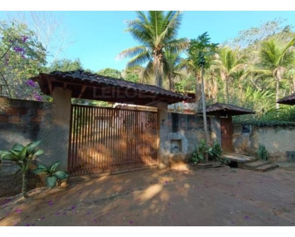 Foto de CATAGUASES/MG — Chácara 5.500m² casa com 4 quartos