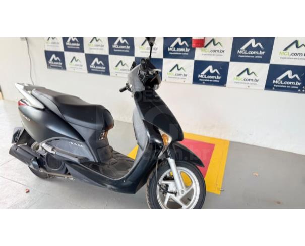 Foto de ITAÚNA/MG - MOTOCICLETA HONDA/LEAD 110 ANO 2013/2013 - SC1159