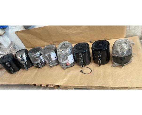 Foto de ITAÚNA/MG - KIT COM 7 AIR FRYER