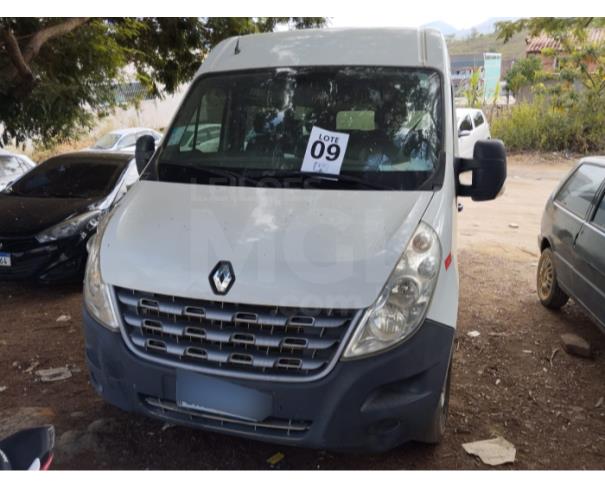 Foto de Águia Branca /ES- Renault Master Furgão L2H2