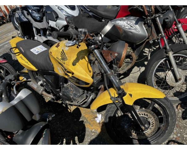Foto de ANGRA DOS REIS/RJ-VEÍCULO CONSERVADO-HONDA/CBX 250 TWISTER-2008/2008