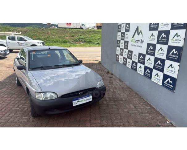 Foto de ITAÚNA MG - FORD ESCORT GL  16V D 1.8 ( IDEAL PARA COLOCIONADOR) 