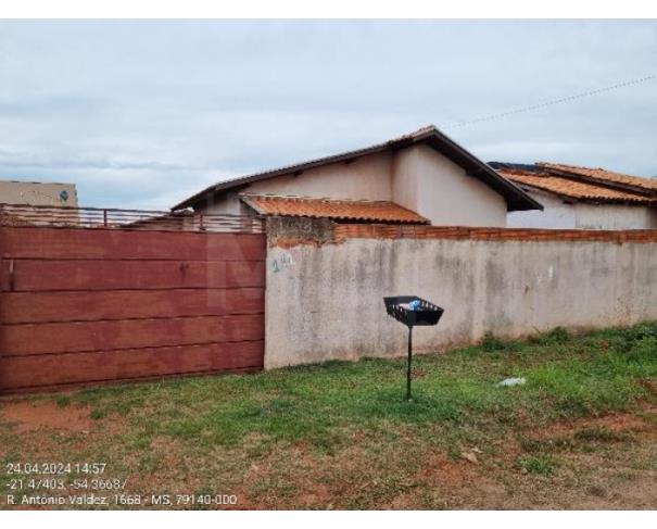 Foto de NOVA ALVORADA DO SUL/MS — Casa com 2 quartos e 2 Vagas na Garagem no Bairro 