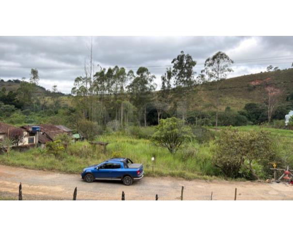 Foto de SANTOS DUMONT/MG - Terreno com 4.845m² no Distrito de Mantiqueira 