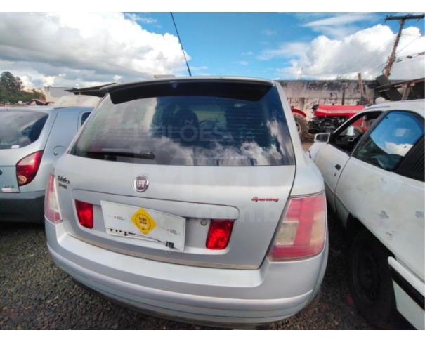 Foto de ARAXÁ/MG - FIAT Stilo Sporting Flex - 2009/2010 - CIRCULÁVEL