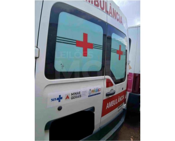 Foto de PARAGUAÇU/MG - Renault Master L3 CM Ambulância, 2023/2024, DIESEL 