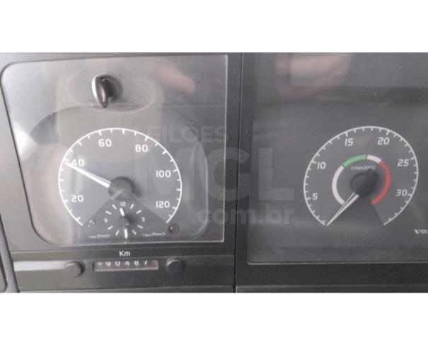Foto de ITAÚNA/MG - CAMINHÃO VOLVO/VM 310 4X2T - ANO: 2008/2009 - SC898