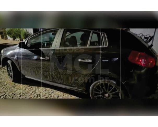 Foto de ITAÚNA/MG - FIAT Bravo Essence 1.8 - 2011/2012