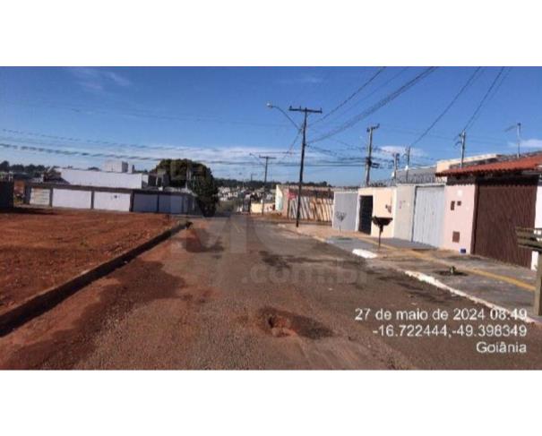 Foto de GOIÂNIA/GO — Casa com 2 quartos e 1 vaga na garagem no bairro Residencial Buena Vista III