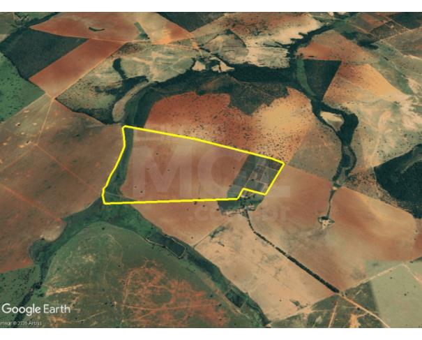 Foto de DORES DO INDAIÁ/MG - [Fração ideal de 2,43% sobre] terra área total 205,55,19 ha. 