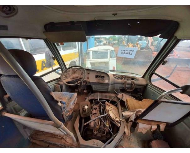 Foto de SANTA CRUZ DO RIO PARDO/SP - Micro Ônibus Marcopolo Volare Lotação, 2002/2002