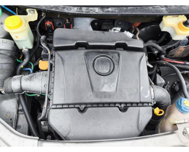 Foto de ITAÚNA/MG- FIAT PALIO ESSENCE 1.6 DL 2012/2013- PA12877