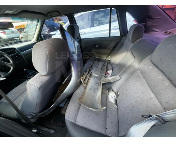 Foto de ITAÚNA/MG- VW SANTANA 2.0 MI 2P E 4P 2001/2001- PA12607