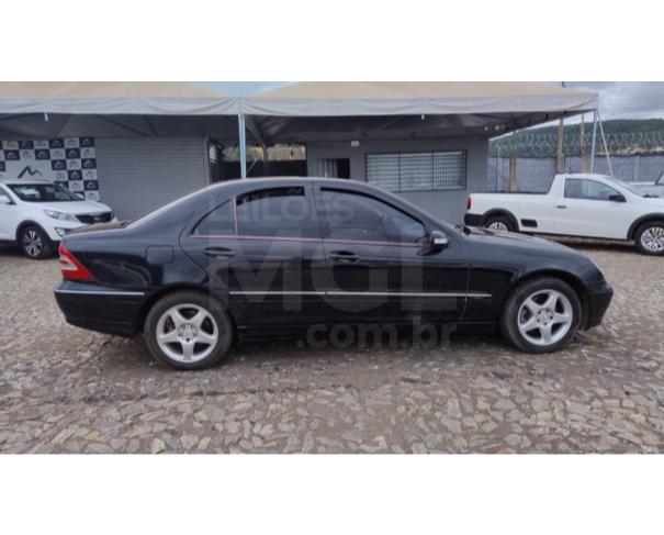 Foto de ITAÚNA/MG - MERCEDES BENZ C-230 K ANO 2004/2004 - PA12469