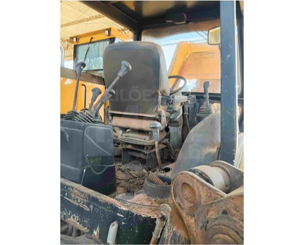 Foto de CONCEIÇÃO DOS OUROS/MG - Retroescavadeira Randon, modelo RK406/RK406B/RD406