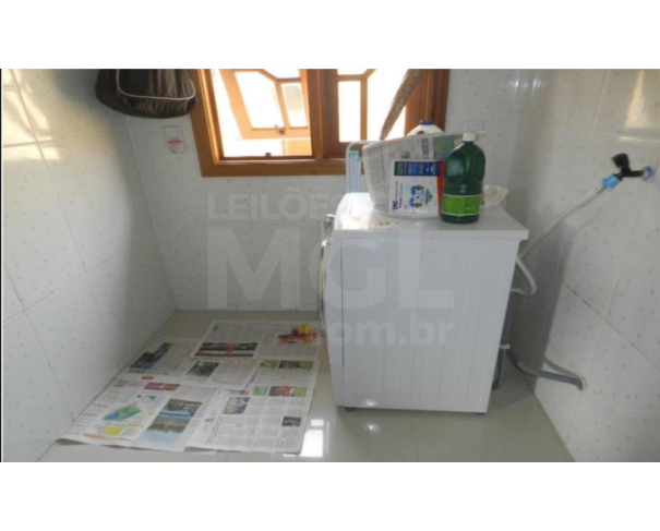 Foto de Canoas/RS – Sobrado com 02 quartos sendo 01 suíte e 02 vagas de garagem no bairro Olaria – PA2121