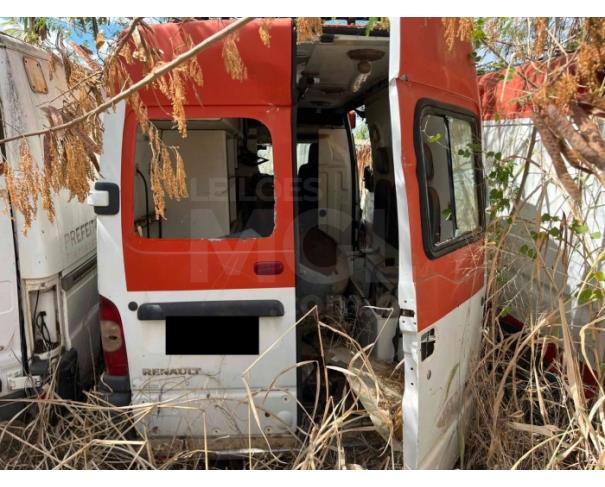 Foto de BALSAS/MA - Caminhonete Renault/Masteramb Rontan, 2010/2011, DIESEL 