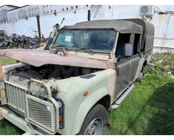 Foto de RIO DE JANEIRO/RJ- VTNE PICAPE EMP GE DEFENDER 130 3/4T 4X4 LAND ROVER 2005