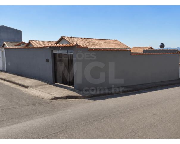 Foto de POUSO ALEGRE/MG – Casa e seu respectivo terreno com 210m², situado no Conjunto Habitacional Dr. Custódio Ribeiro de Miranda II