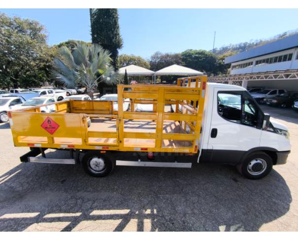 Foto de ITAÚNA/MG- IVECO DAILY 35 150CS 2020/2021- PA13426