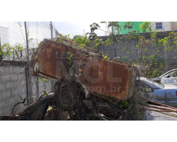 Foto de RIO DAS OSTRAS/RJ - CARRETA BAÚ P/ TRANSP. DE CARGA