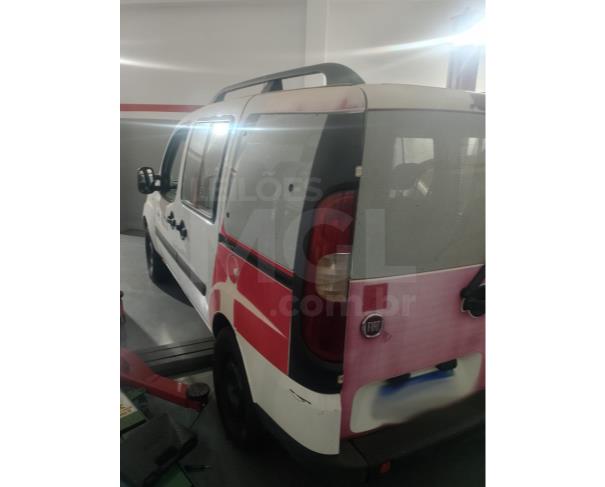 Foto de DOURADOQUARA/MG - CARRO - Fiat Doblo Essence 1.8, 2016 / 2016