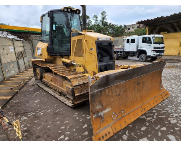 Foto de TRATOR DE ESTEIRAS CATERPILLAR  D6K ANO 2011  HORÍMETRO 7.560