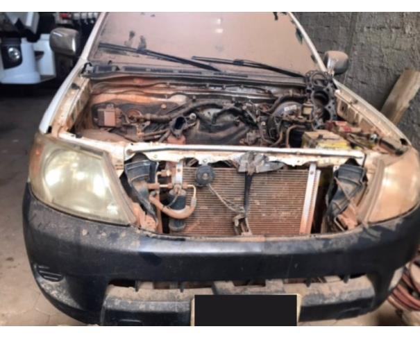 Foto de TURMALINA/MG - TOYOTA Hilux CS 4X4 CHAS - 2005/2006