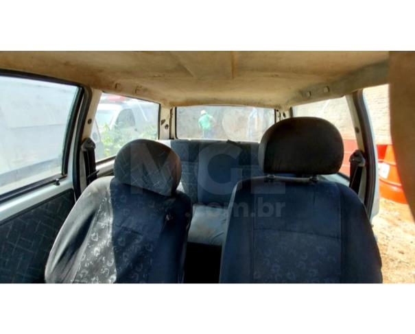 Foto de ITANHANDU/MG- Fiat Uno Mille Fire- 2004/2005