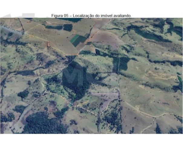 Foto de PIUMHI/MG - Terreno Rural com 22,25,12 hectares no distrito de Doresópolis