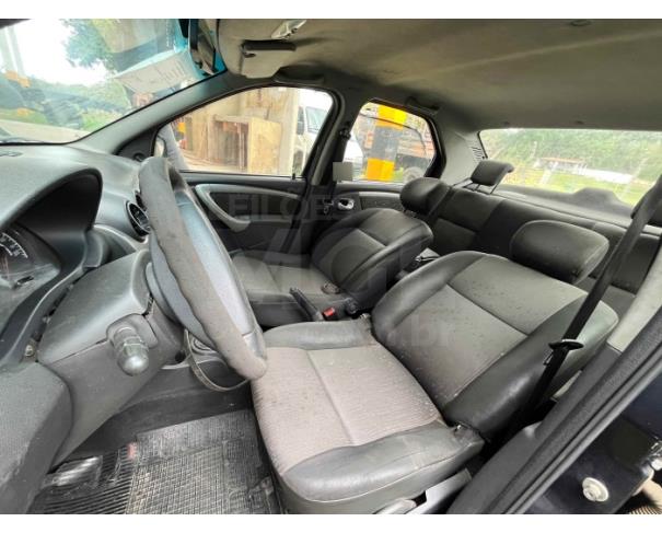 Foto de RIO DE JANEIRO/RJ - VTP AUTOMÓVEL EMP GE LOGAN 1.6 DYN 05PSG 4X2 RENAULT 2010
