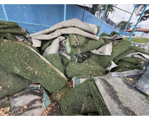 Foto de BELO HORIZONTE/MG - Aproximadamente 2.420m2 de grama sintética sem areia e borracha