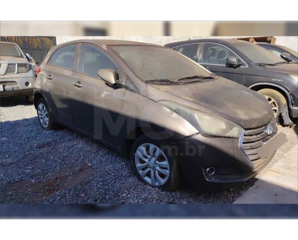 Foto de APARECIDA DE GOIÂNIA/GO - HYUNDAI HB20 - PARA RETIRADA DE PEÇAS - MOTOR INSERVÍVEL