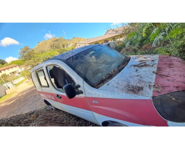 Foto de CAXAMBU/MG - Fiat Doblo Rontan Ambulância, 2015/2016, FLEX 