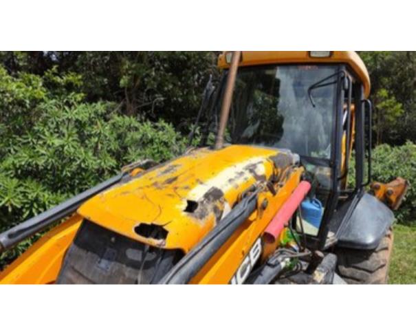 Foto de DIVINÓPOLIS/MG - Retroescavadeira JCB, modelo 3C.