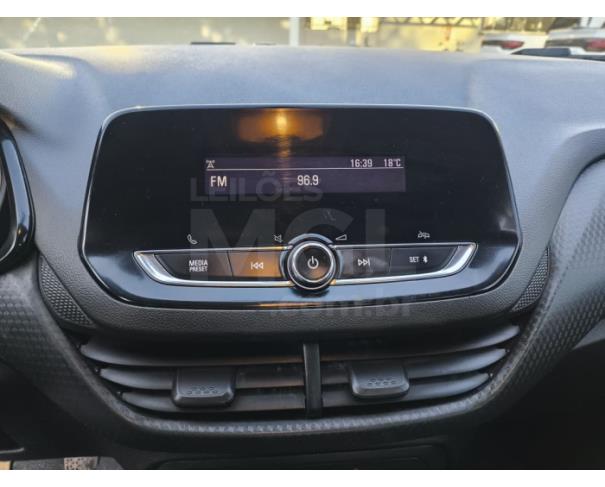 Foto de ITAÚNA/MG- CHEVROLET ONIX HATCH 1.0 12V FLEX 5P MEC. 2023/2024- PA1332