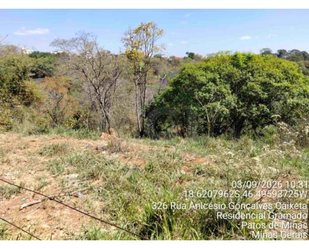 Foto de PATOS DE MINAS/MG - Lote 01 da Quadra 03, destinado a equipamento comunitário, com área de 3.920,39 m², localizado no Bairro Campos Elíseos
