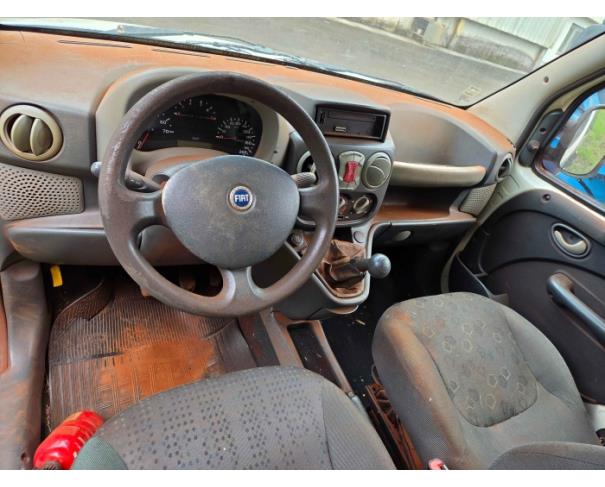 Foto de LONDRINA/PR - FIAT DOBLO 1.8, 2005/2006