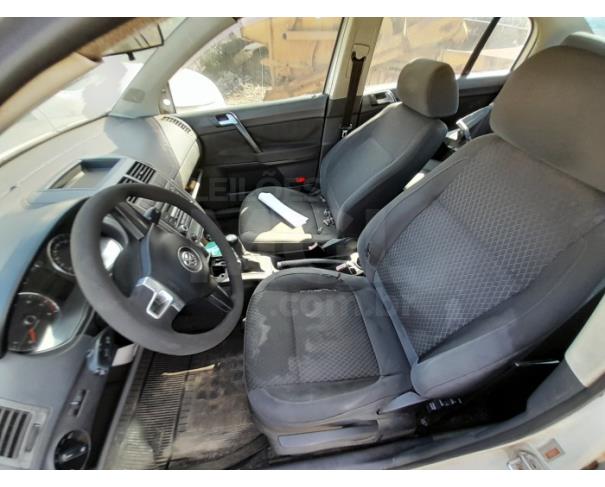 Foto de RIO DAS OSTRAS/RJ - VW POLO SEDAN 2.0 COMFOR