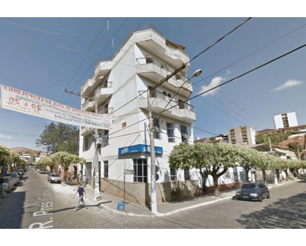 Leopoldina/mg - prédio com 4 pavimentos no centro apartamentos em leilão | mgl leilões