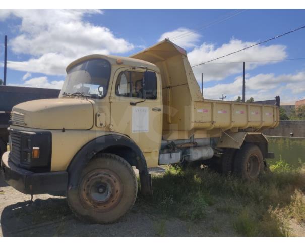 Foto de QUATIGUÁ/PR - Caminhão Basculante Mercedes Benz 1113, 1981/1982, DIESEL 