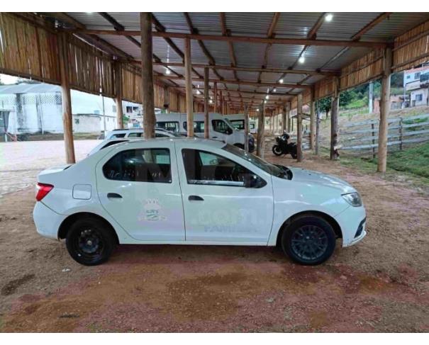 Foto de LIBERDADE/MG - Renault Logan Life 1.0 MT, 2020/2021, FLEX 