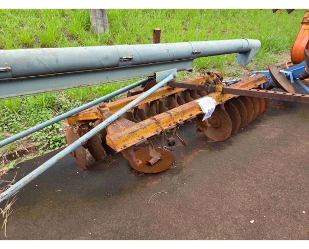 Foto de LONDRINA/PR - SUCATAS DE GRADE NIVELADORA MARCA TATU 32 DISCOS