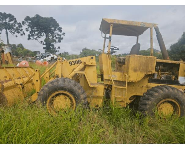 Foto de CASTRO/PR - Pá Carregadeira Caterpilla, modelo 930R