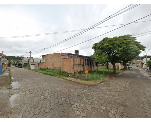 Foto de ITANHANDU/MG - Casa com 2 quartos e garagem e seu lote no bairro Nossa Senhora de Fátima