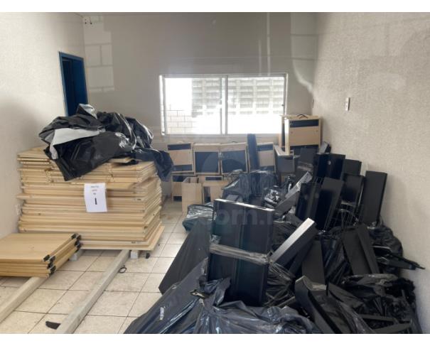 Foto de FORTALEZA/CE - Móveis e Placas de Sinalização