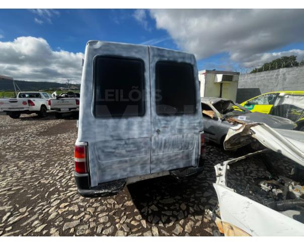 Foto de ITAÚNA/MG- FORD COURIER 1.6L 2000/2000 BAIXADO/SUCATA- PA12609